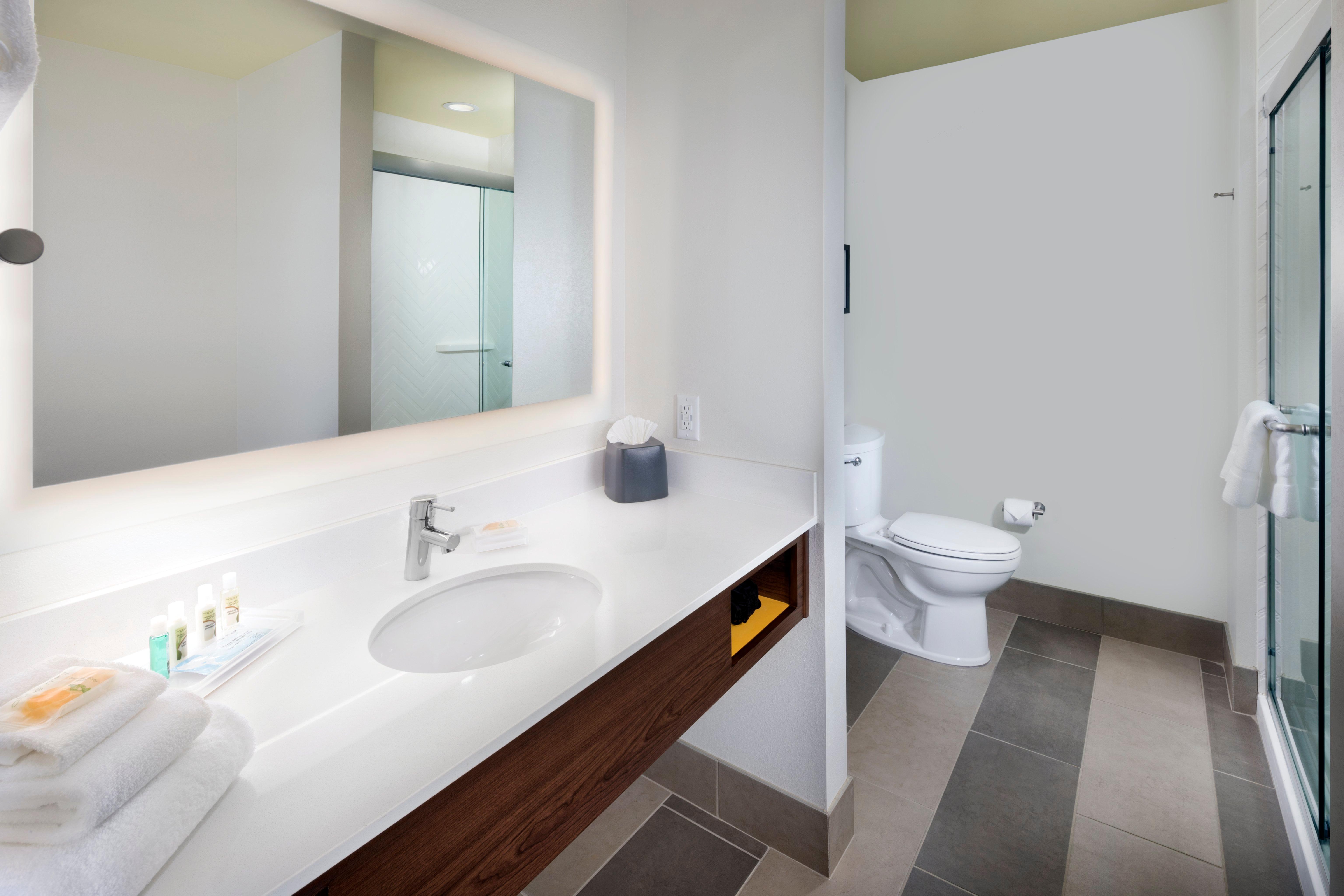 Holiday Inn & Suites Arden - Asheville Airport By Ihg Buitenkant foto